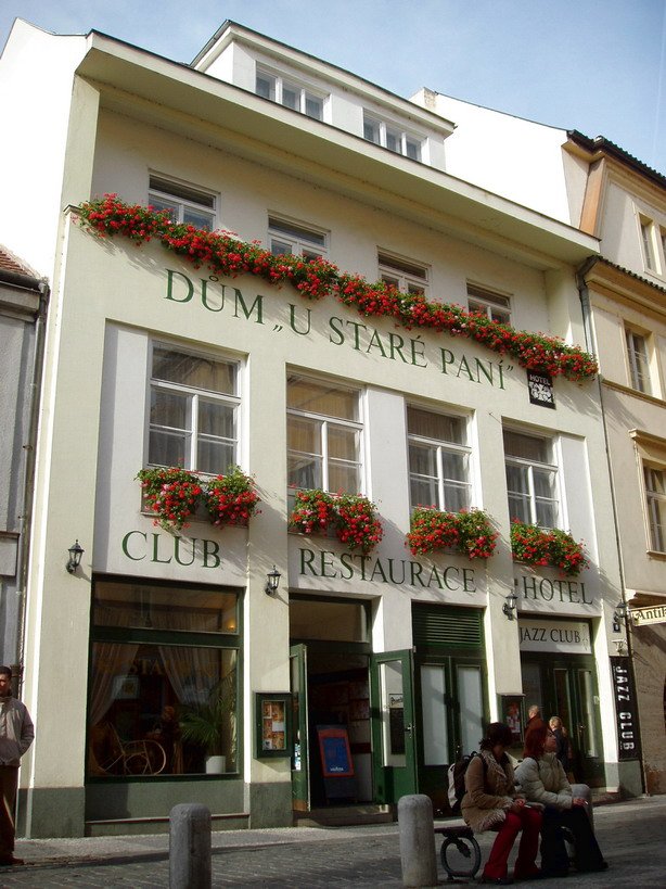 Hotel U Staré paní (At the Old Lady)