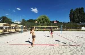 ์ฆ๋ฃจํธ ๋ผ์ฆ๋ค ๋ฐ & ๋น์น ํด๋ฝ