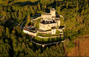 Landštejn Castle——罗马时期的独特城堡