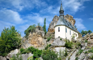 弗拉诺夫城堡 – 万神殿