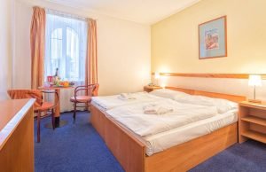 קרל אין Carl Inn