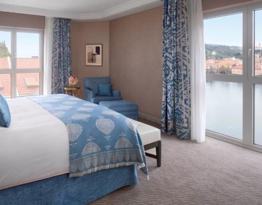 Four Seasons Hotel Prague