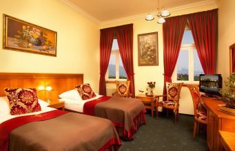 Green Garden Hotel