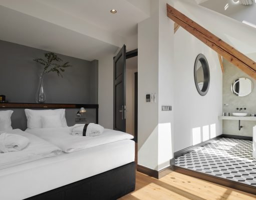 Hotel Republika & Suites