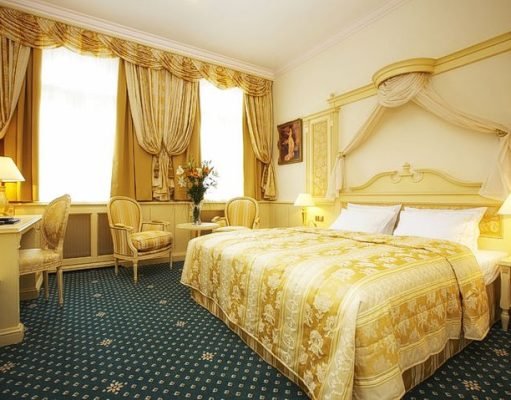 LUXURY FAMILY HOTEL Royal Palace Prague LUXURY FAMILY HOTEL Royal Palace Prague