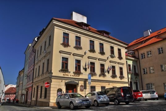 Hotel u Páva