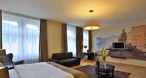 James Hotel & Apartments