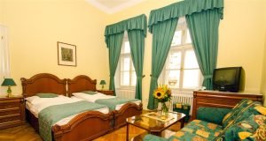 Josephine Old Town Square