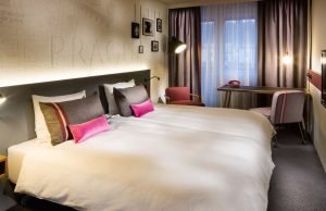 ํํํธํ
ํ๋ผํ Pentahotel Prague