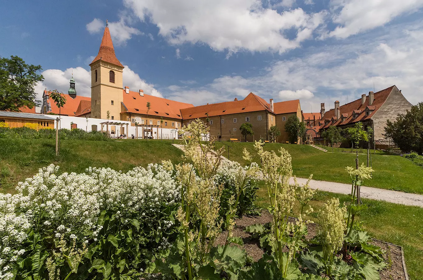 Český Krumlov monasteries