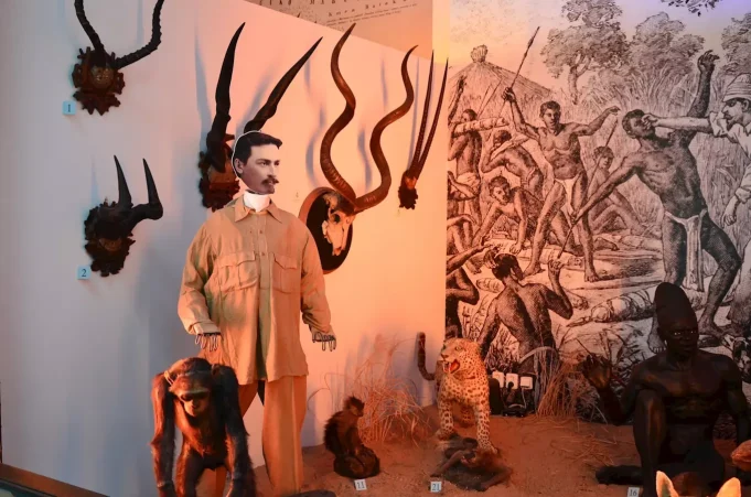 Holice1 埃米尔·霍鲁巴 (Emil Holuba) 博士纪念馆 Memorial Dr. Emil Holuba in Holice