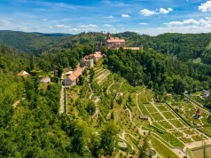 Pernštejn Castle Pernštejn Castle