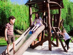 Žluté lázně v Praze Žluté lázně v Praze