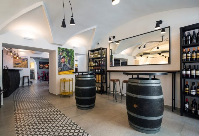 beef bar1 Beef Bar Restaurant in Prague