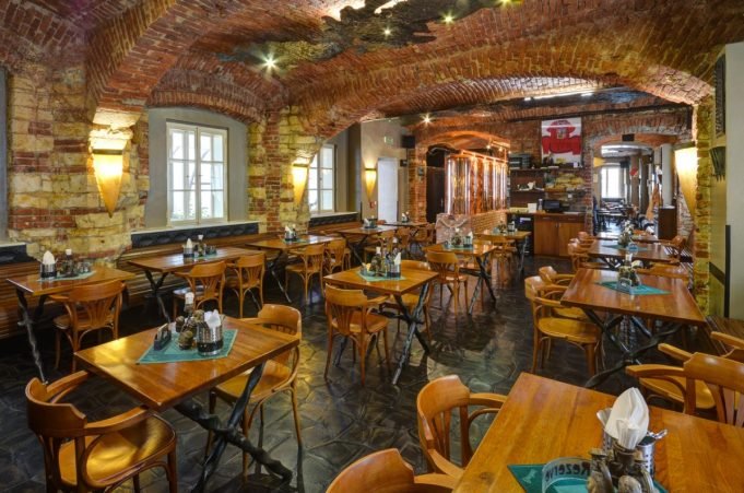 bredovský dvůr restaurant1 Bredovský Dvůr Restaurant in Prague