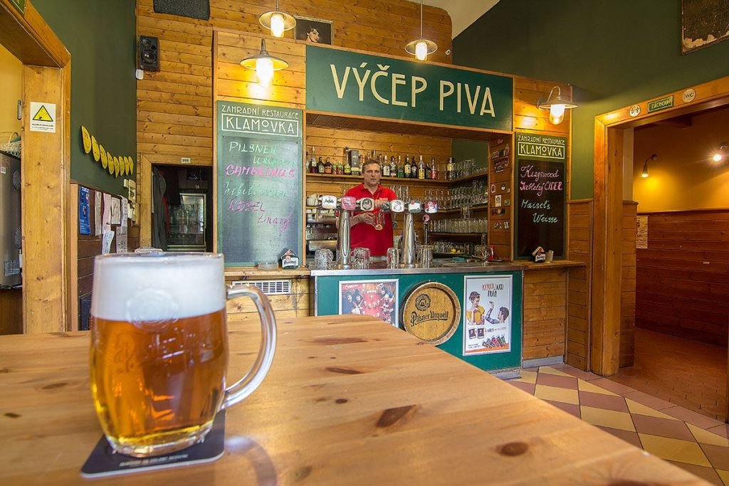 A garden restaurant in a Prague park