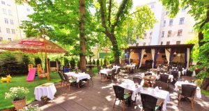 Giardino Enoteca con Cucina Restaurant in Prague