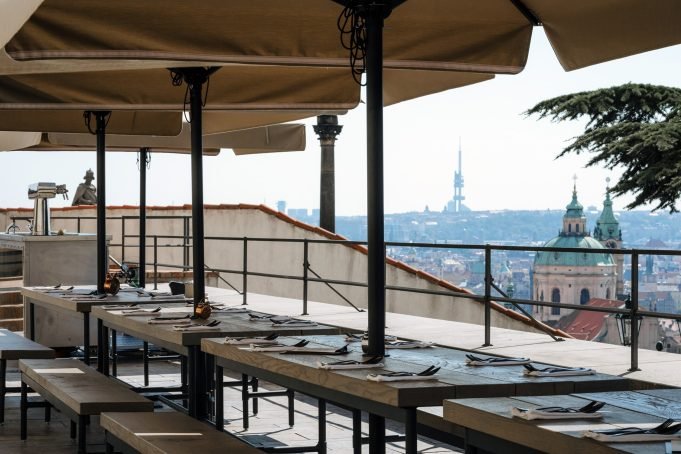 Kuchyň Restaurant in Prague