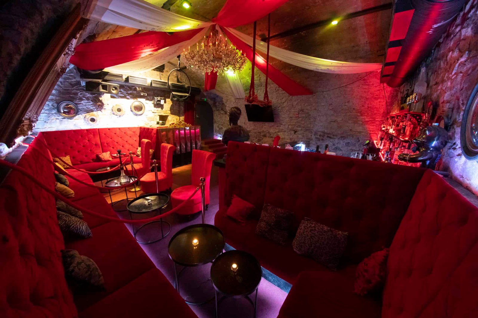 le valmont club & lounge-prague-bars