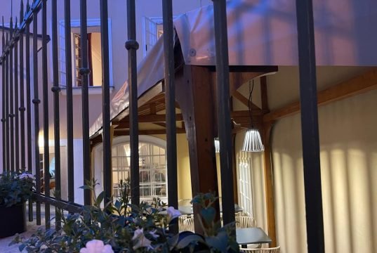 Tāst Restaurant in Prague