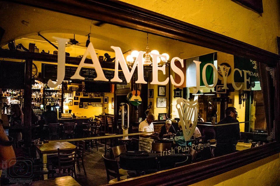 the james joyce irish pub-prague-bars