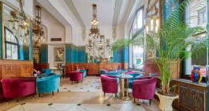 토니스 카페 & 바 토니스 카페 & 바-프라그 카페