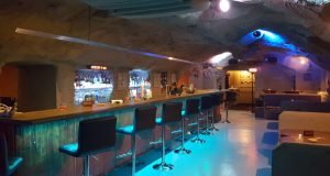 up&down bar&club-prague-bars