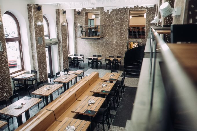 vinohradský parlament restaurant1 Vinohradský Parlament Restaurant in Prague