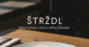 Štrúdl (Apple strudel)